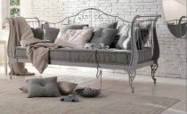 Дизайнерский кованый диван