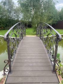 кованый мостик для сада