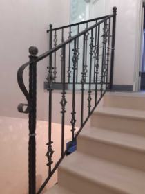 перила для лестницы в доме