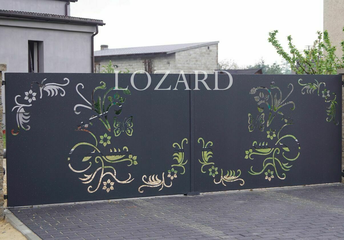 металлические ворота