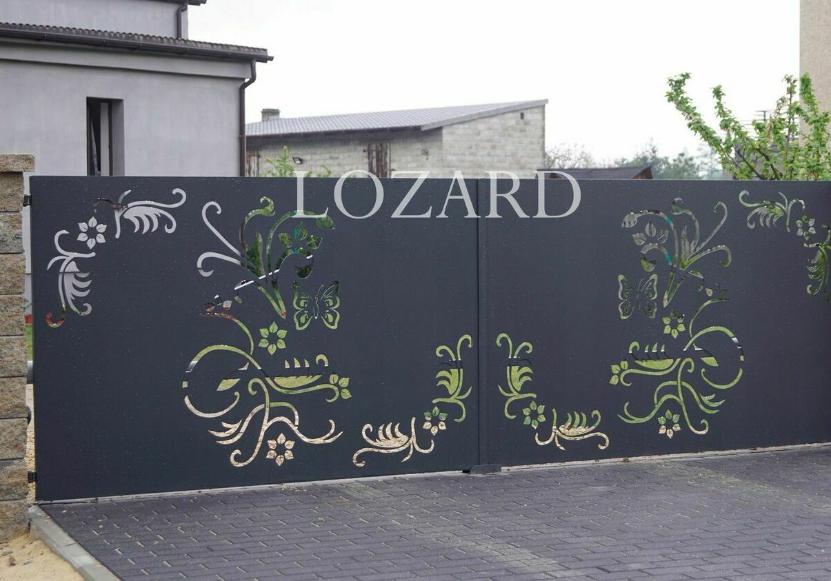 металлические ворота