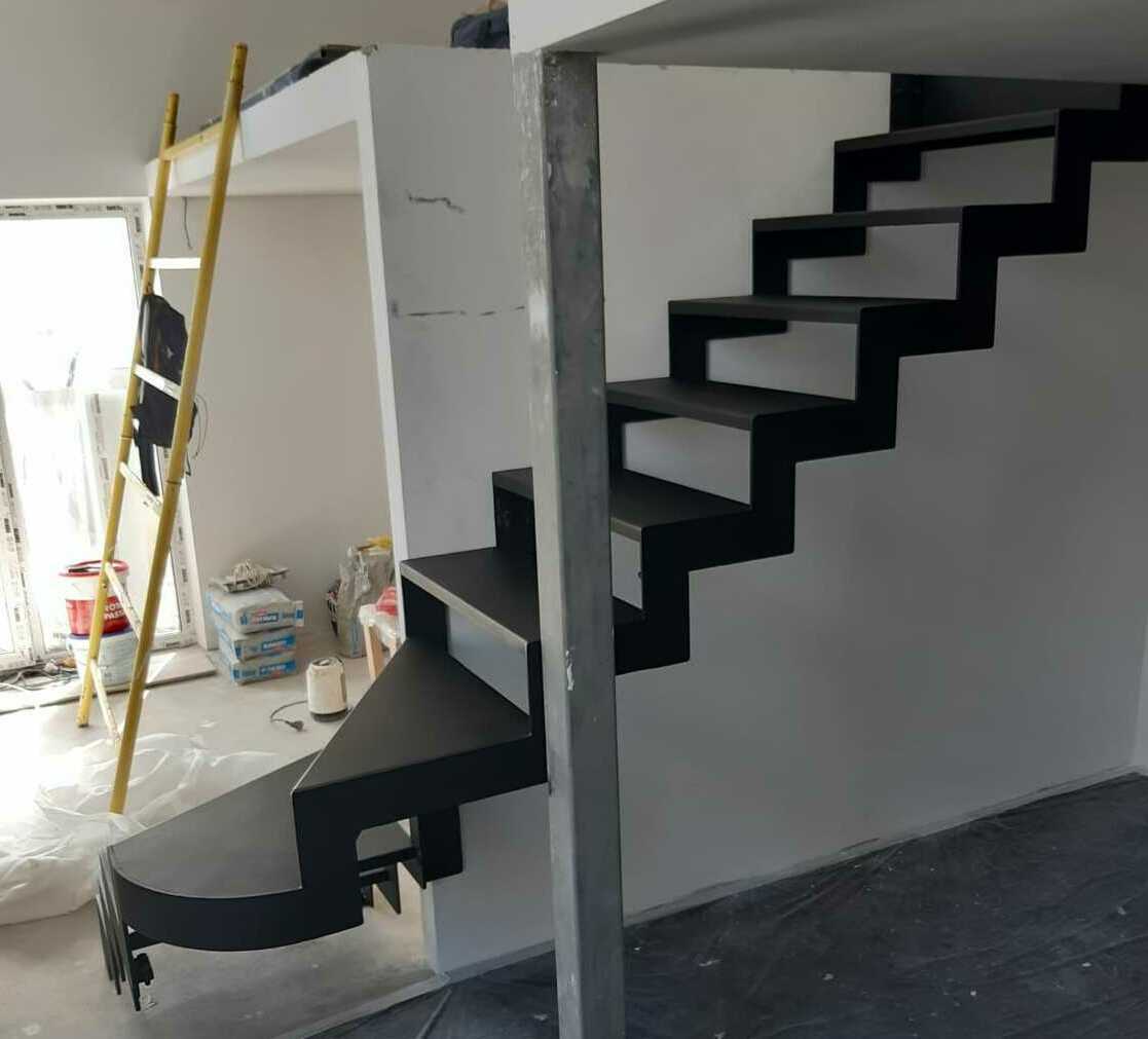 металлическая лестница металлическая лестница