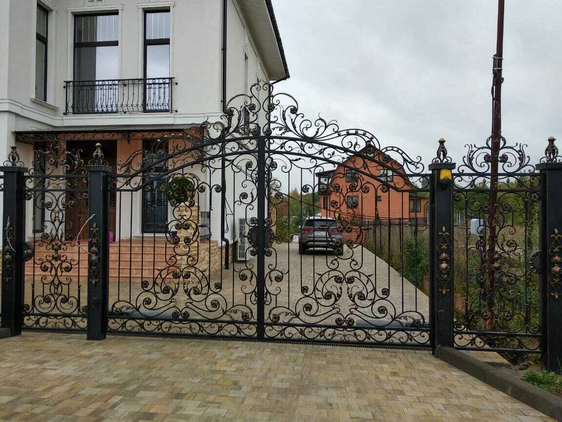кованые ворота