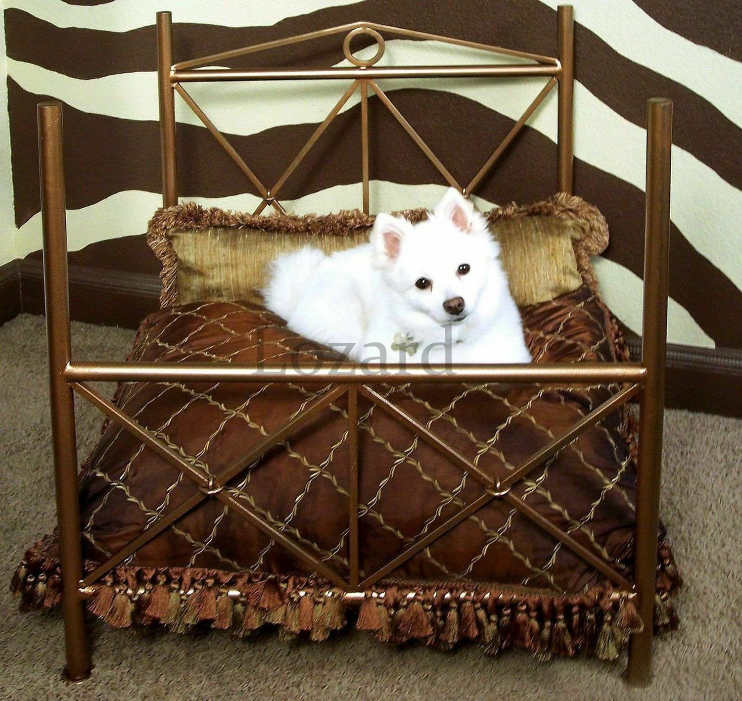 Кованые кроватки для собак