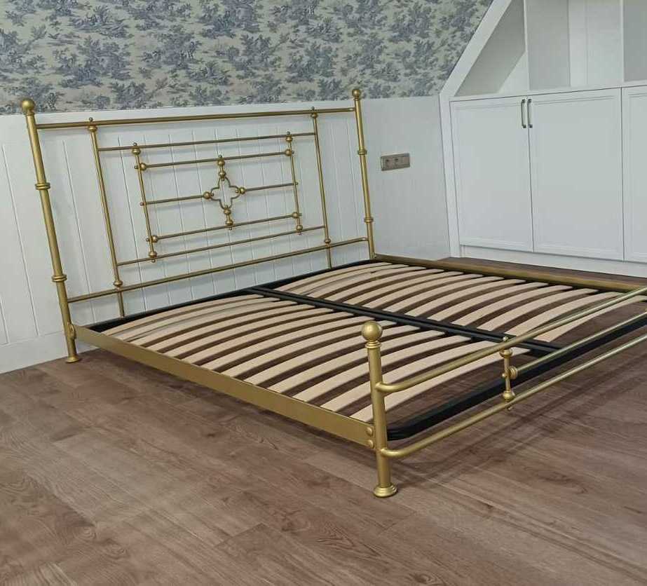 металлическую кровать металлическую кровать