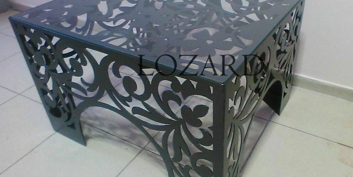 Кованый прикроватный столик