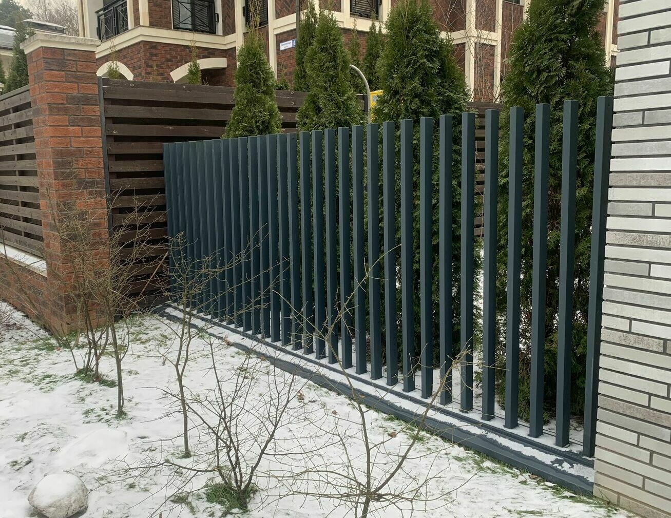 забор расческа