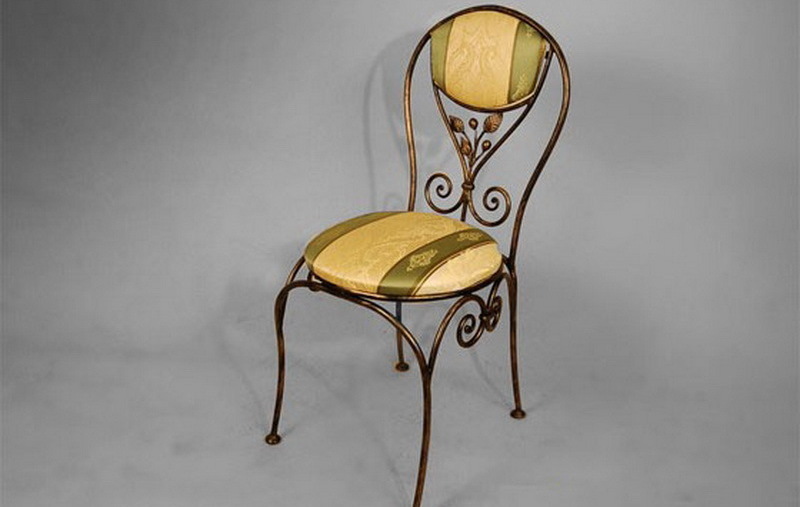 Кованые стулья